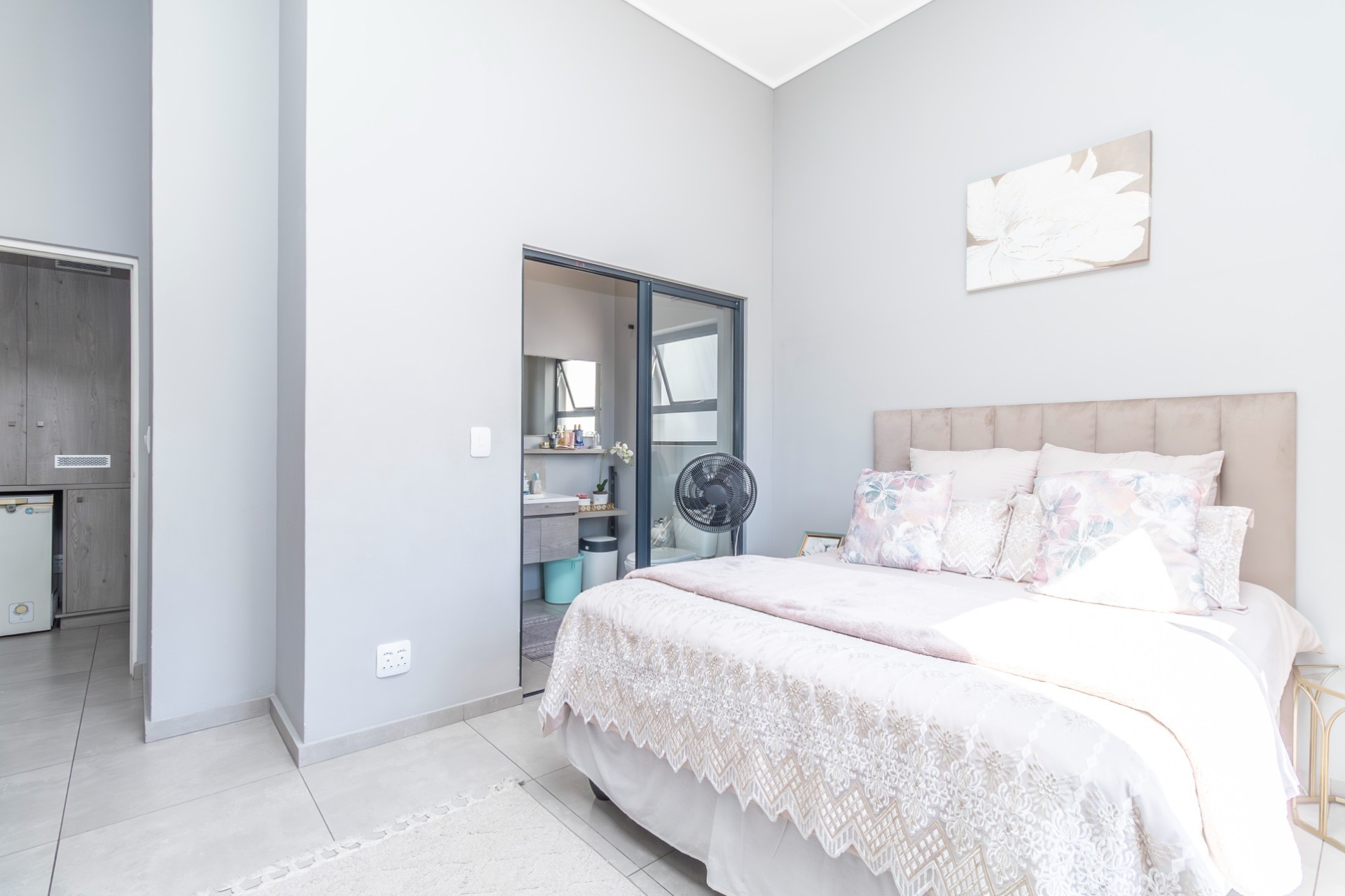Modern 3 Bedroom, 2 Bathroom Ground Floor Apartment in North Riding