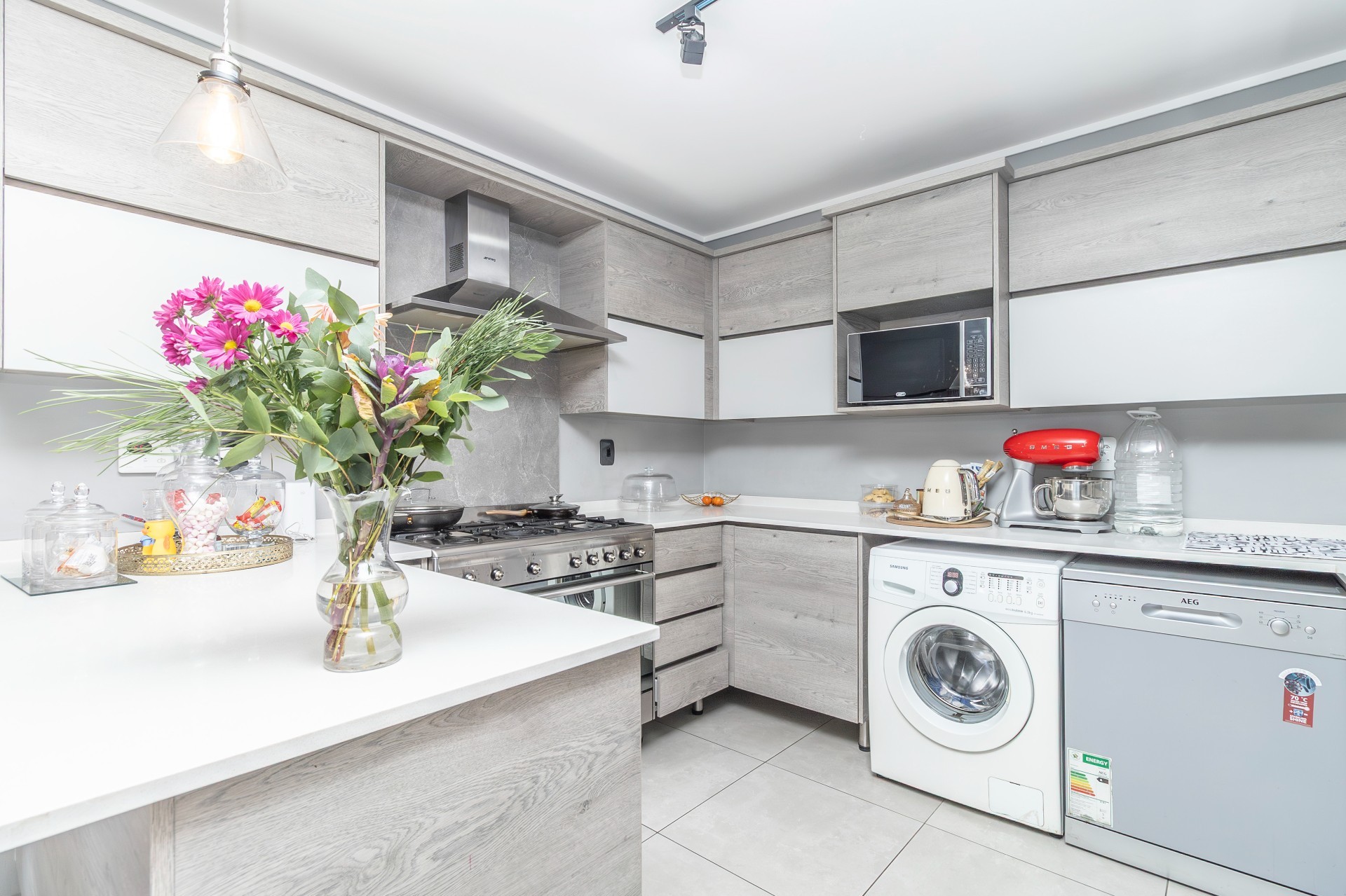 Modern 3 Bedroom, 2 Bathroom Ground Floor Apartment in North Riding