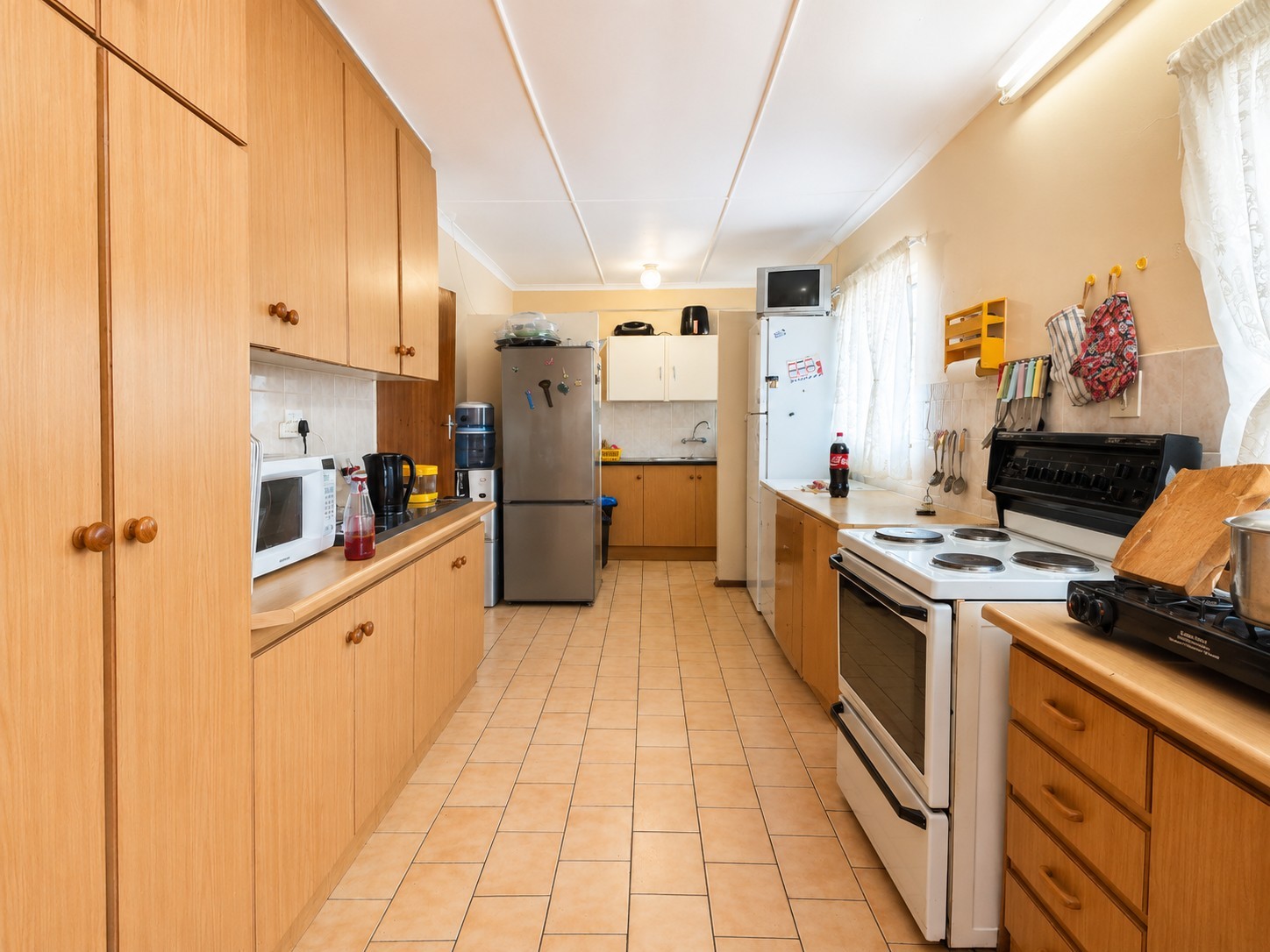 Spacious 4-Bed 3-Bath Family Living in the Heart of Fauna