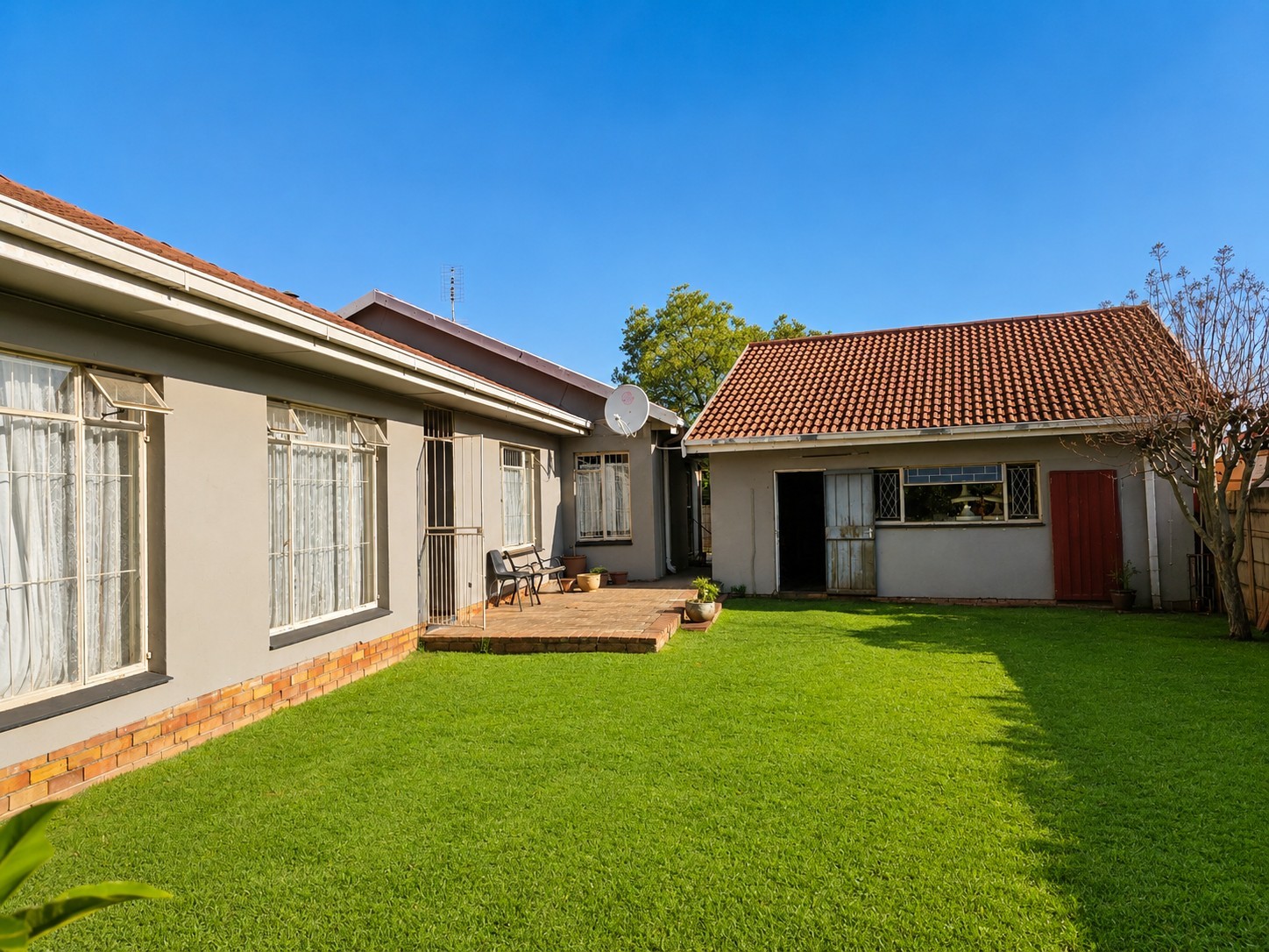 Spacious 4-Bed 3-Bath Family Living in the Heart of Fauna