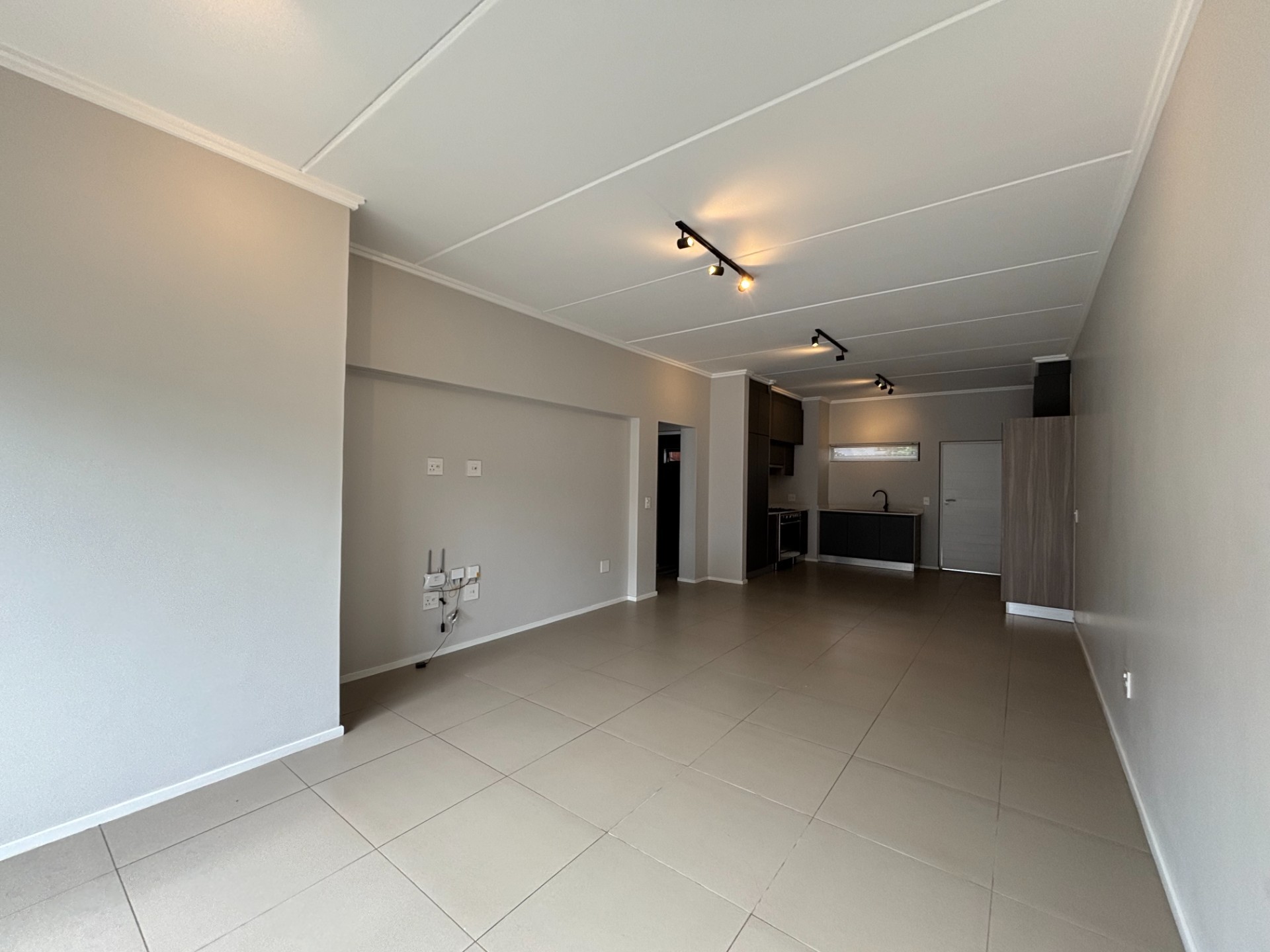Modern Garden Apartment in The Bailey, Bryanston