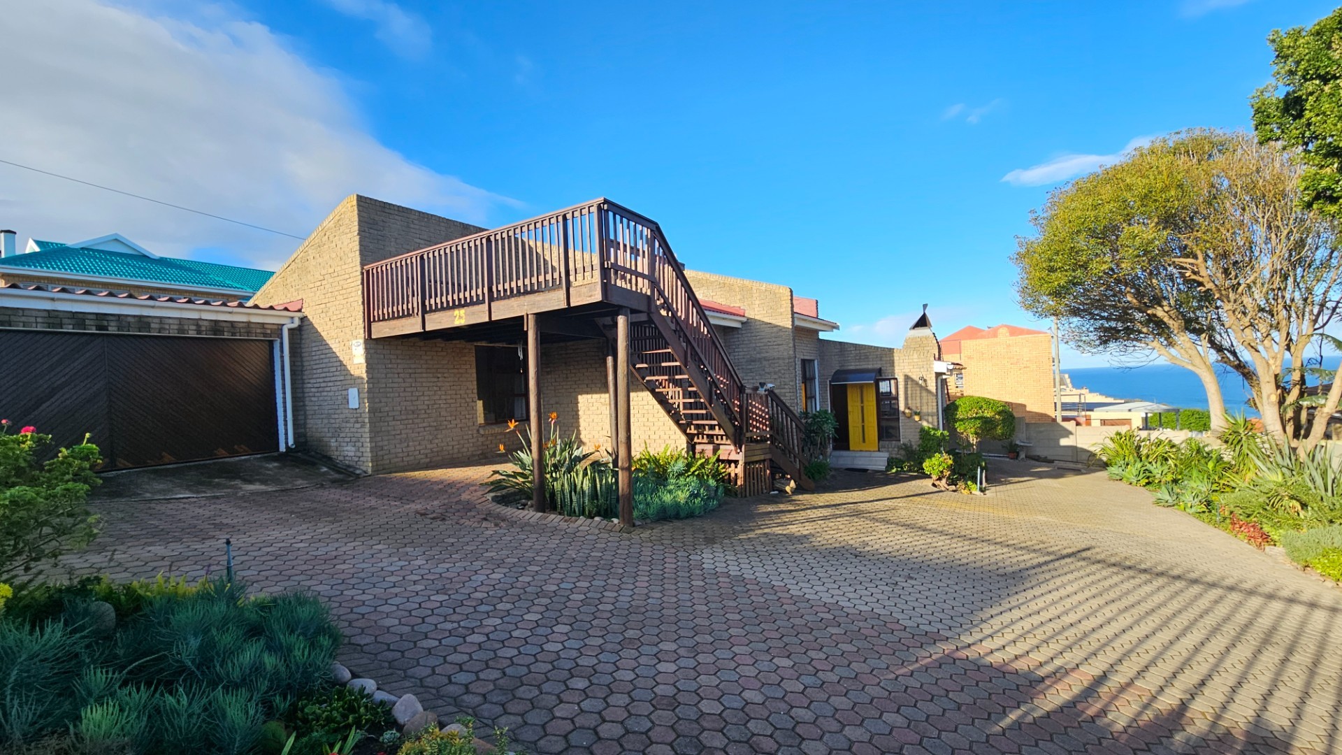 House For Sale in Dana Bay, Mossel Bay