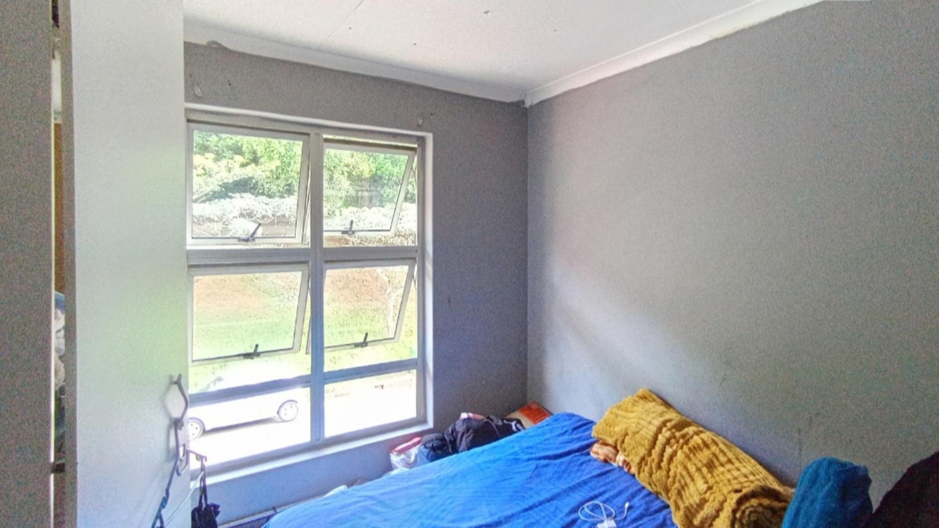 Apartment For Sale in Montclair, Durban, KwaZulu Natal