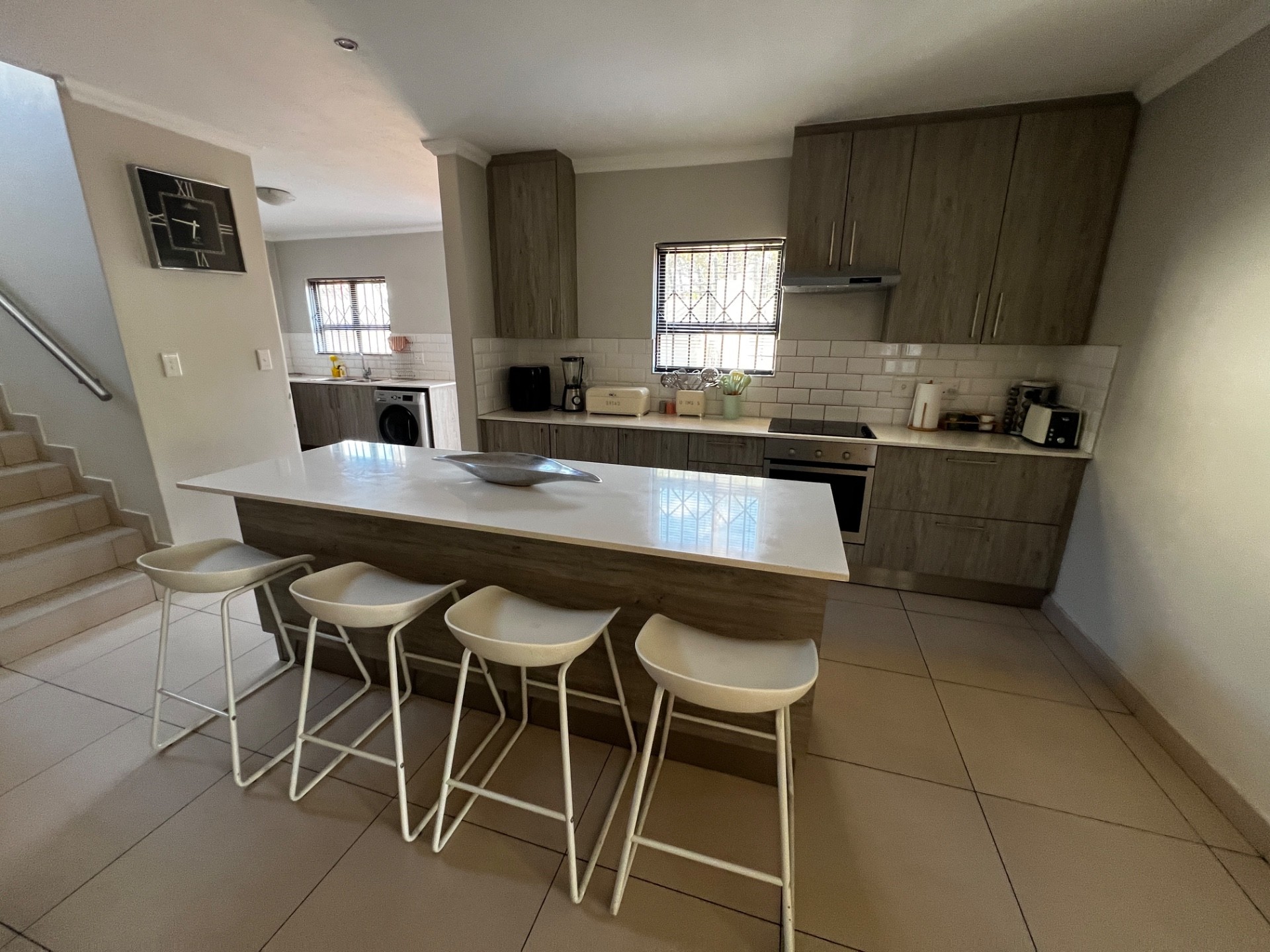 Modern 3 Bedroom 2 Bathroom Home Centurion Raslouw