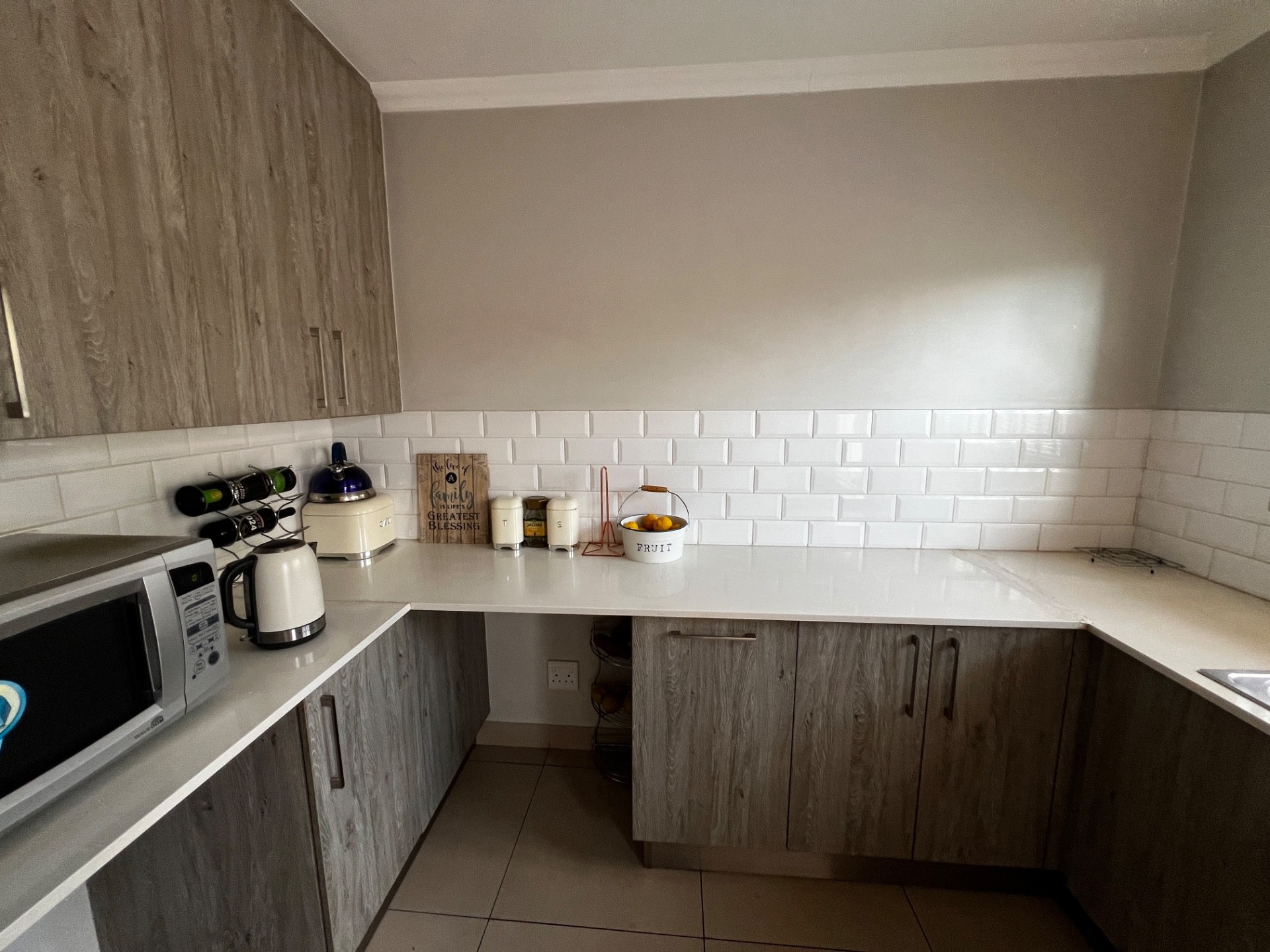 Modern 3 Bedroom 2 Bathroom Home Centurion Raslouw