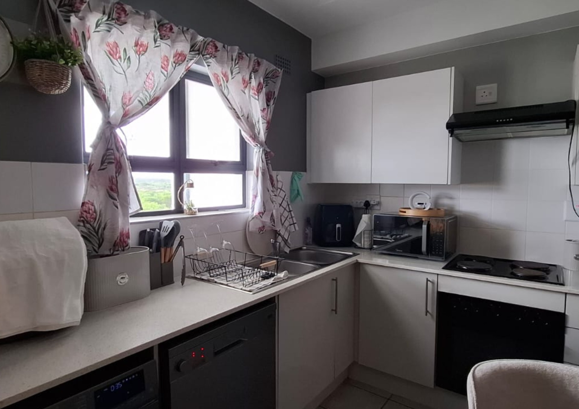 Modern 3-Bedroom Duplex Apartment in Secure Ihlathi Estate - Parklands