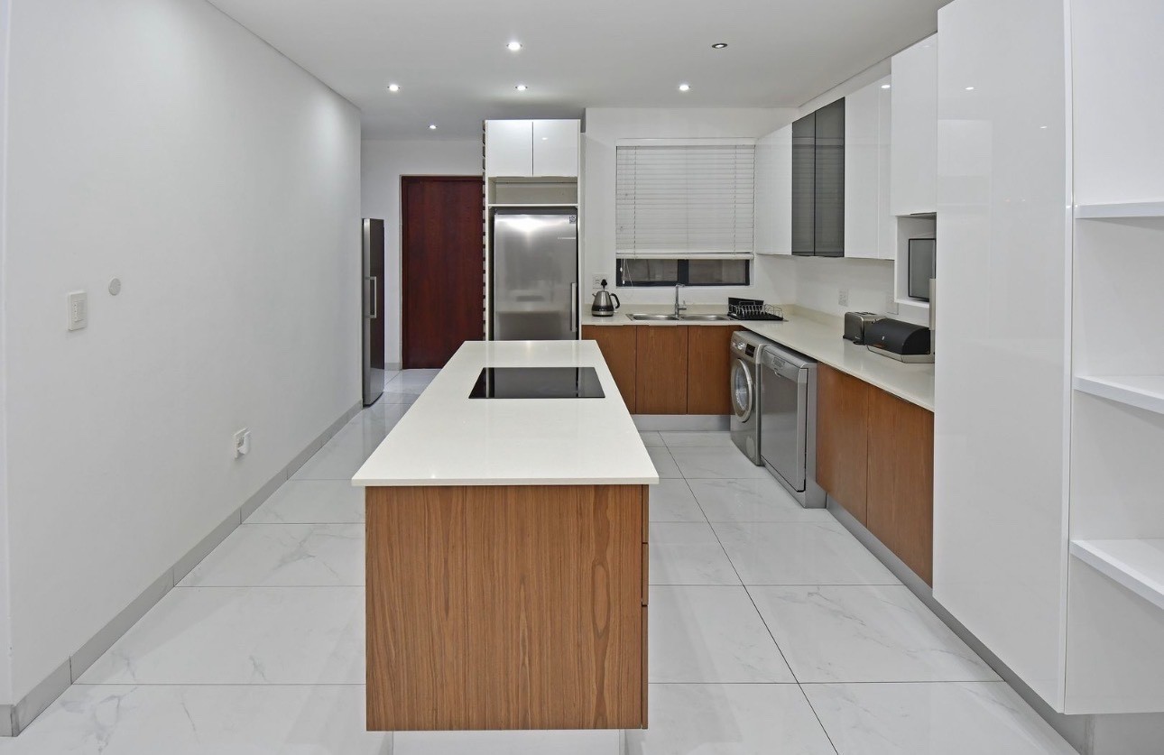 Executive Furnished Apartment with Houghton Skyline Views | Houghton Estate