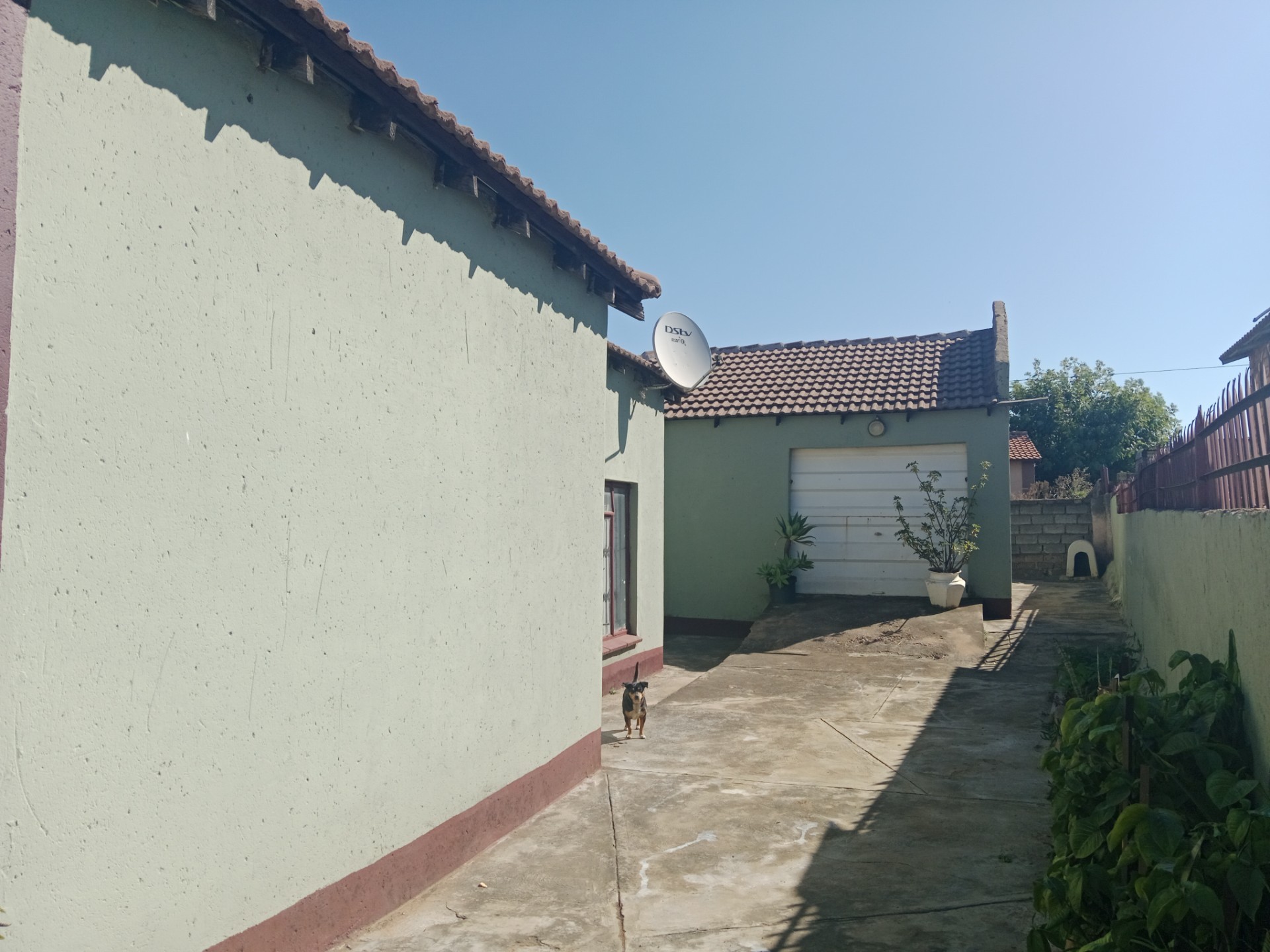 4 Bedroom House with Single Garage For Sale in Soshanguve South, Soshanguve