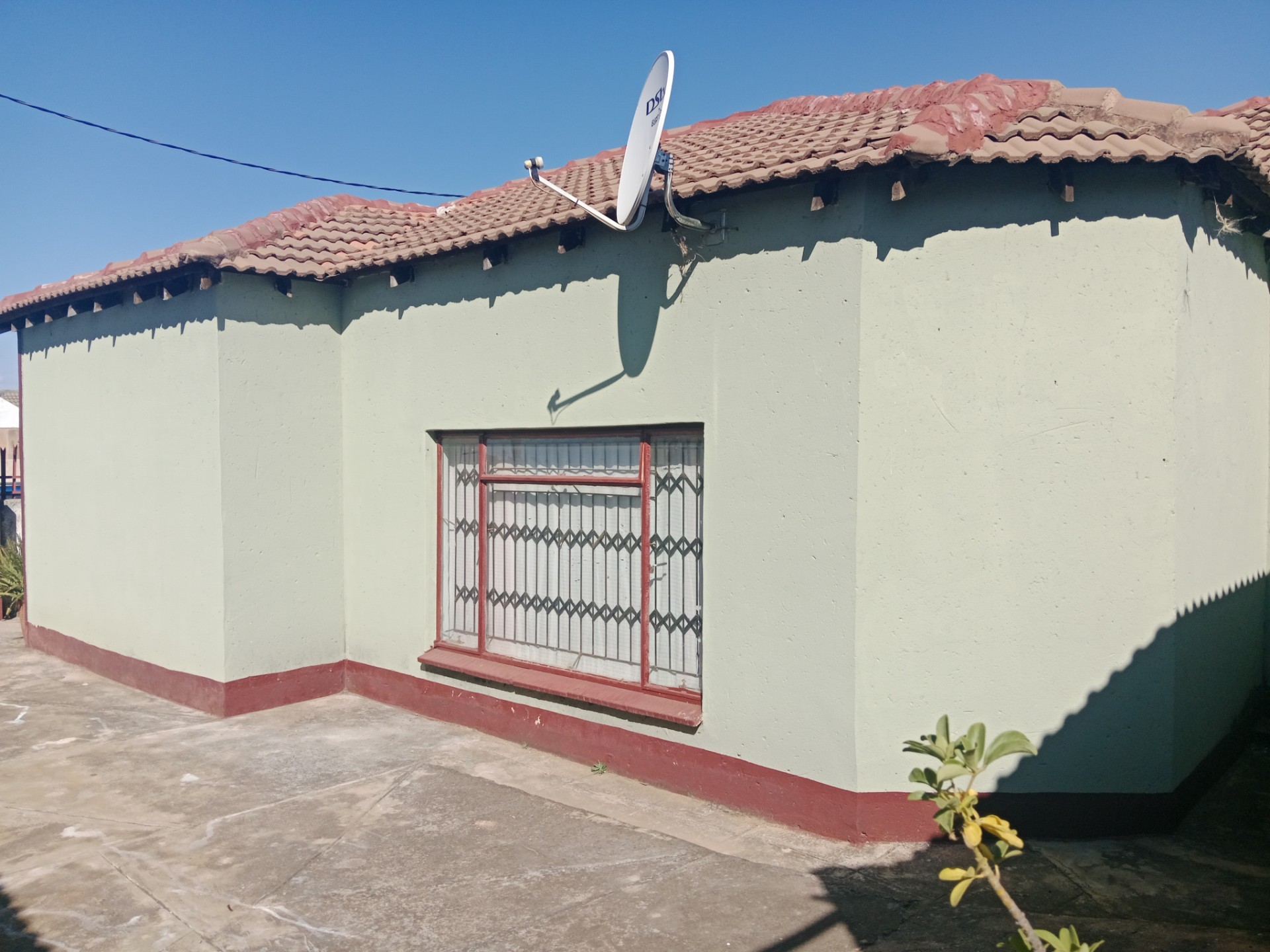 4 Bedroom House with Single Garage For Sale in Soshanguve South, Soshanguve