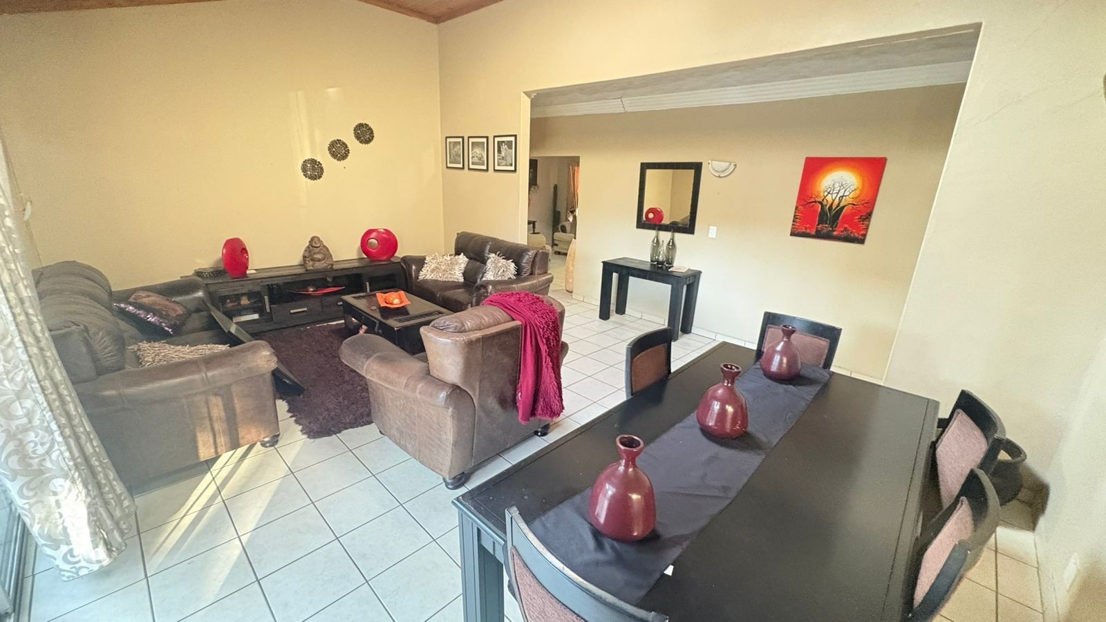 4 Bedroom House For Sale in Theresapark, Akasia