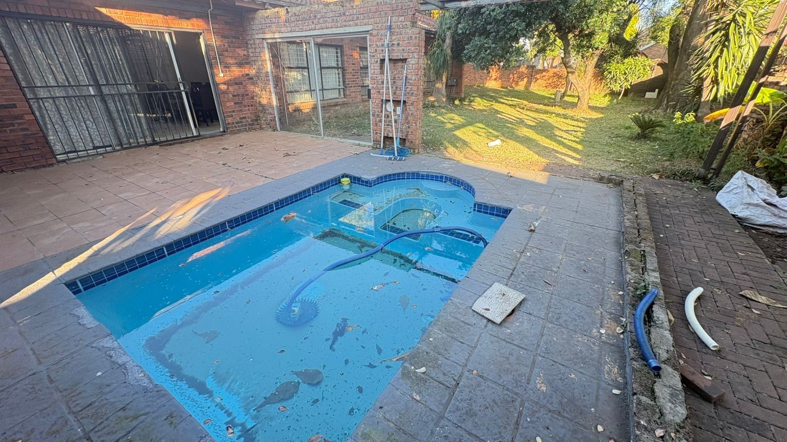 4 Bedroom House For Sale in Theresapark, Akasia