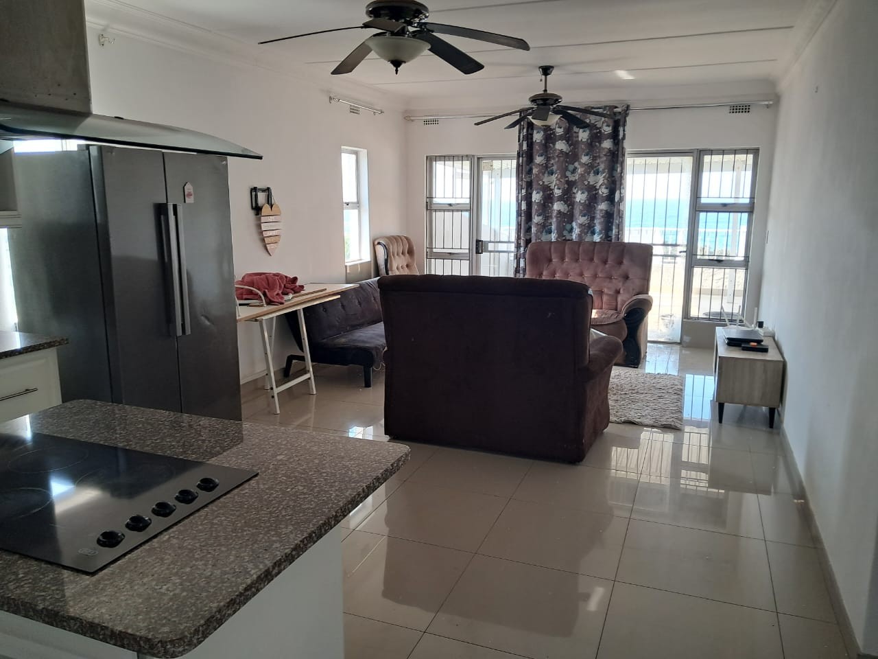 Luxurious Oceanview Top Floor Apartment With Private Beach