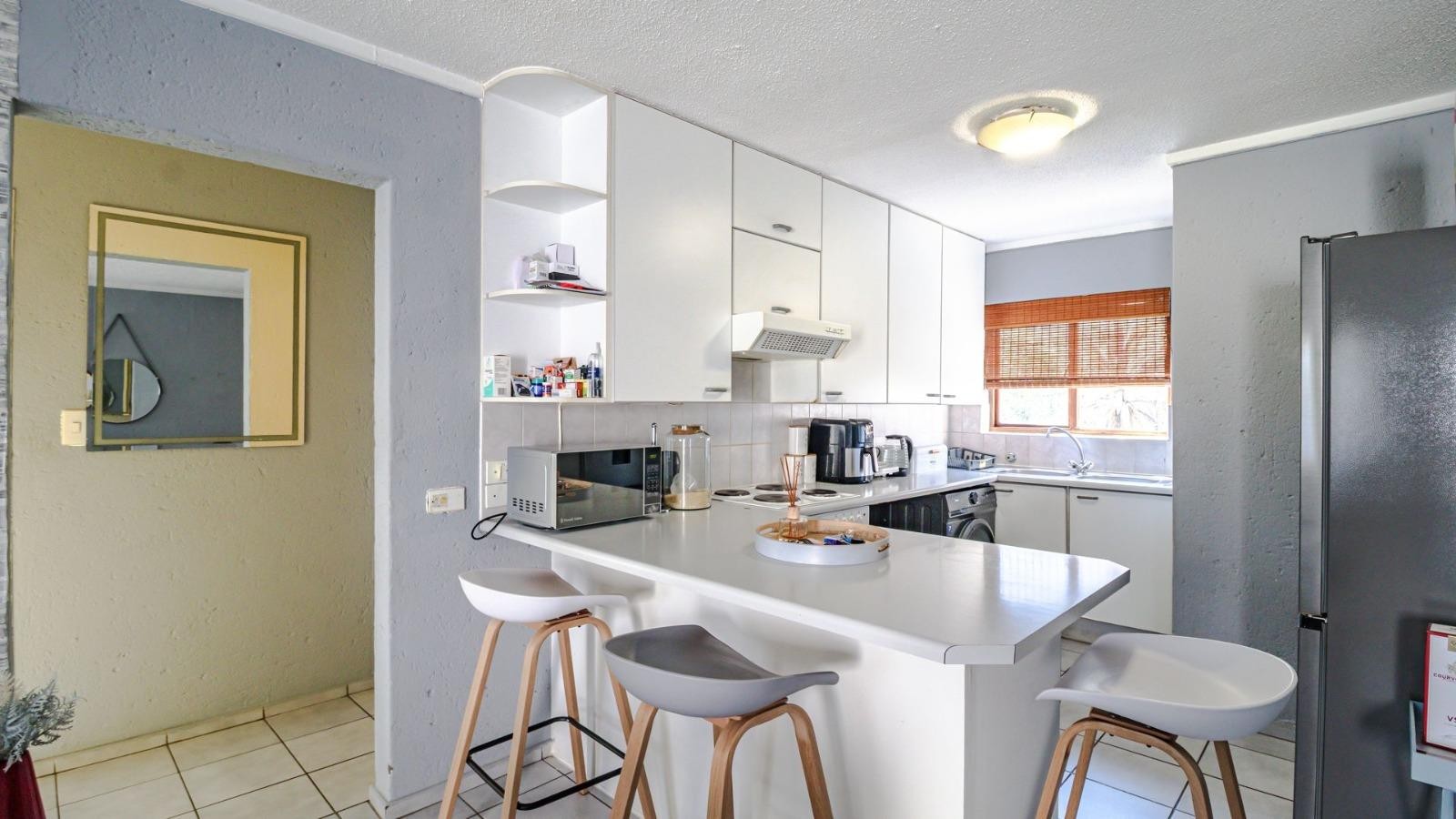 Two Bedroom Apartment in Sought-After Marais Steyn Park