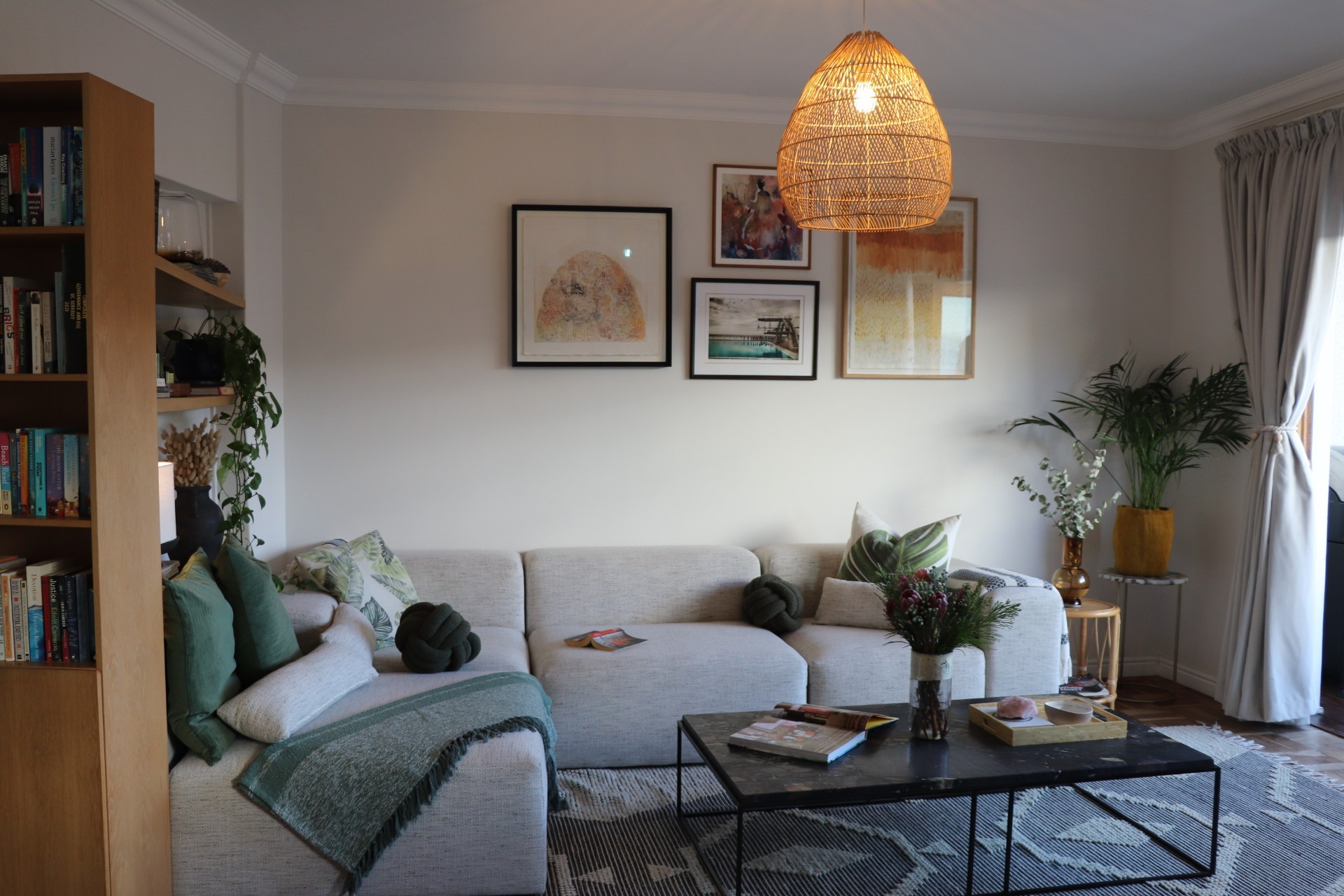 2 Bedroom Seaside Sanctuary to Rent in Sea Point