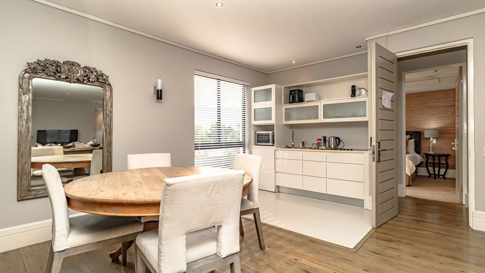 Luxury Apartment For Sale in Knysna
