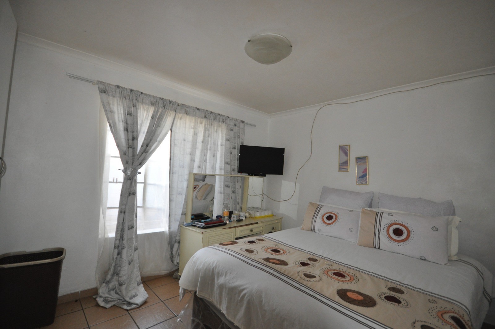 2 bedroom Apartment For Sale in Randfontein
