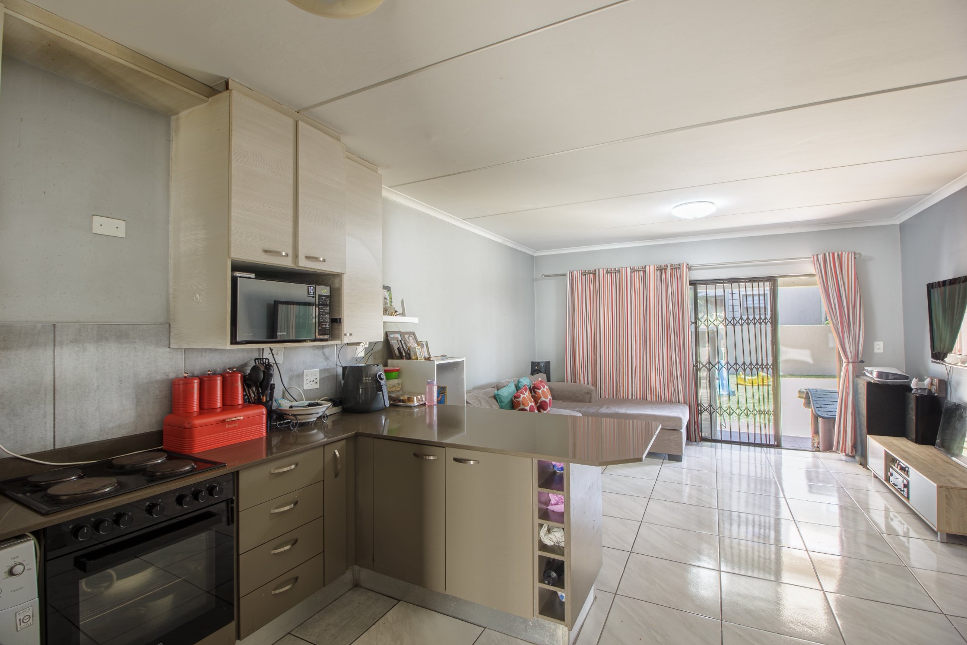 Exceptional Outdoor Living Meets Modern Comfort