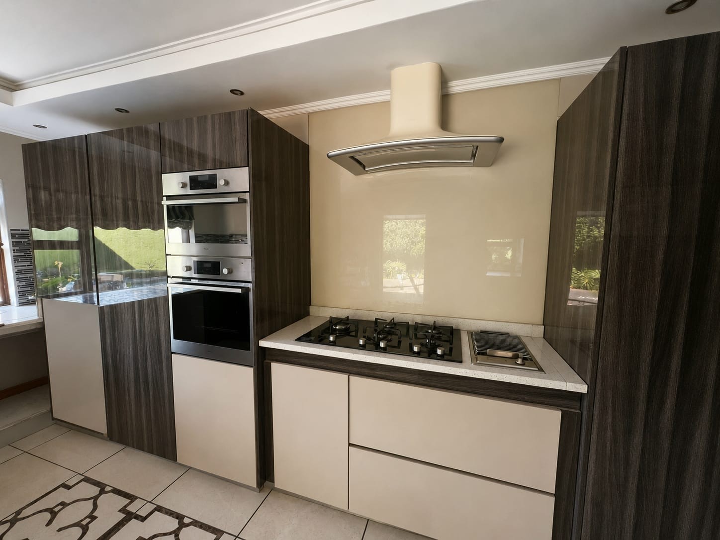 3 Bedroom House for Sale in Heuwelsig Estate, Centurion