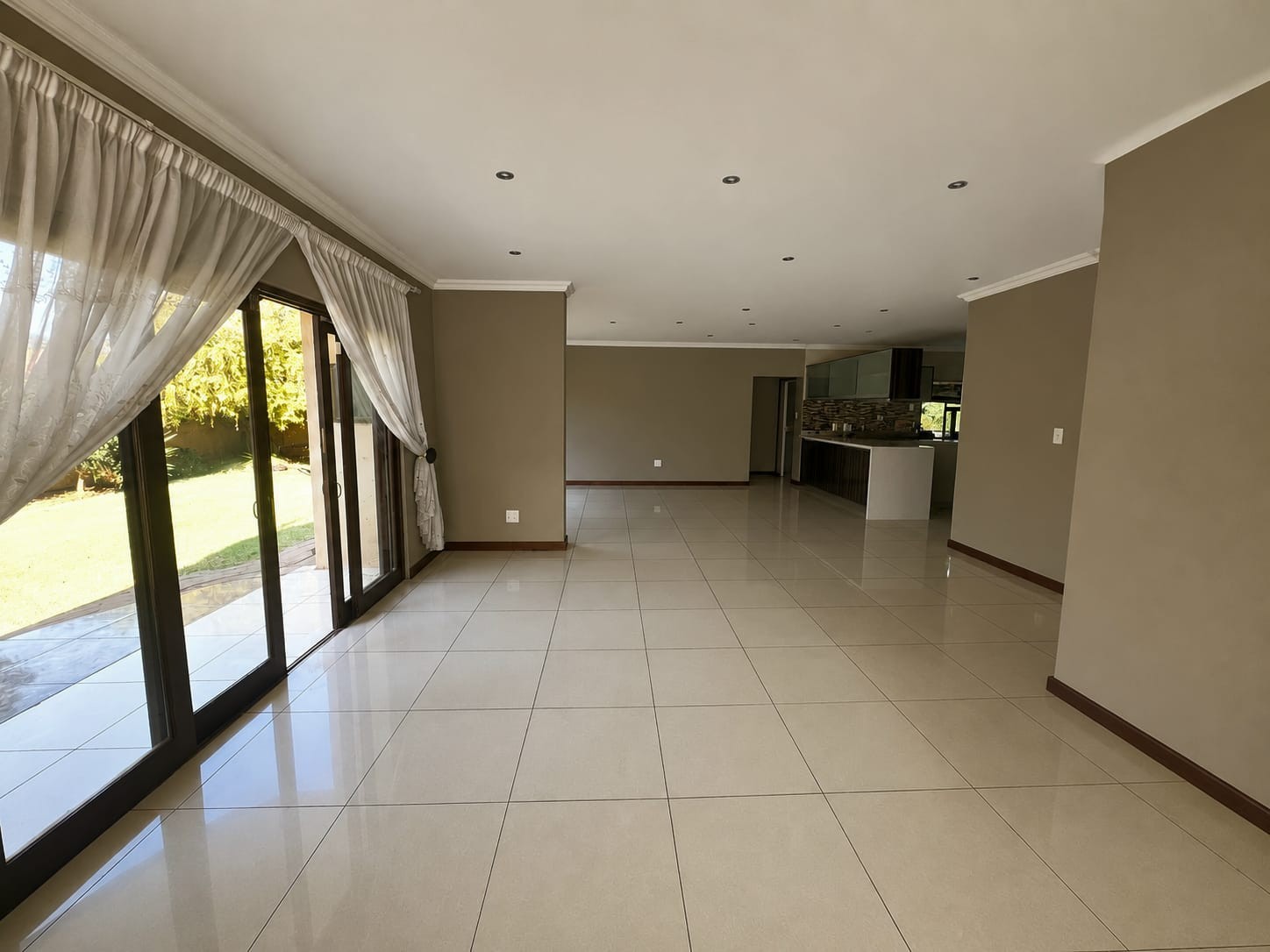 3 Bedroom House for Sale in Heuwelsig Estate, Centurion