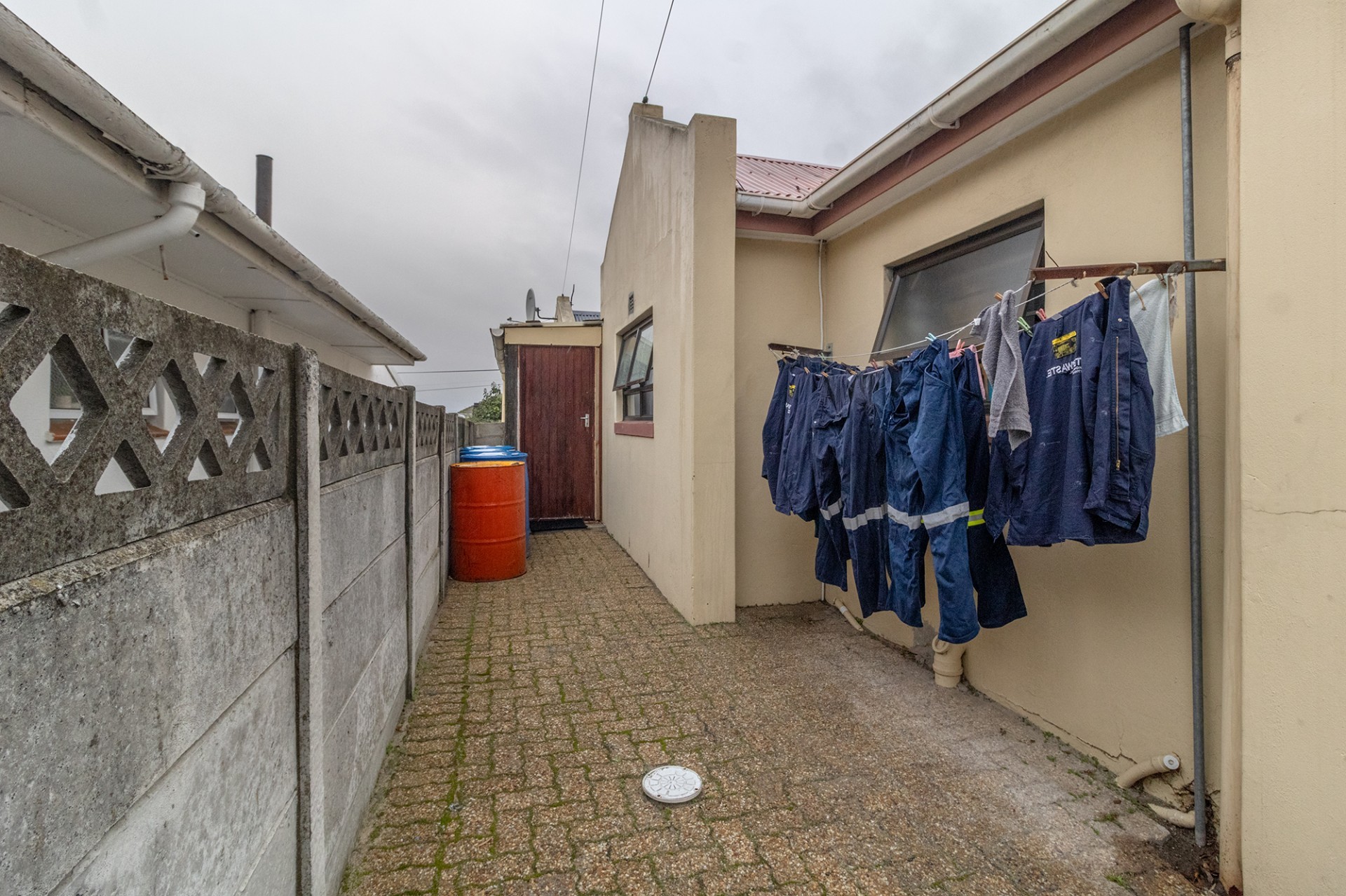 2 Bedroom Sectional Title Home with Ample Parking and potential for expansion for sale in Avondale
