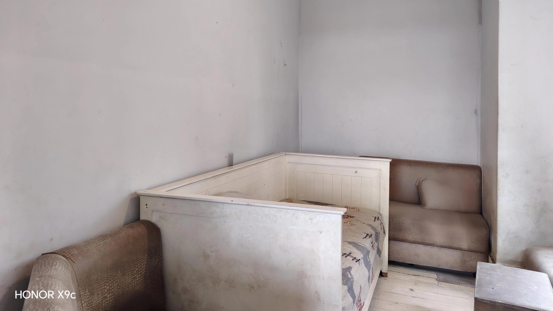 Excellent fixer-upper income earner