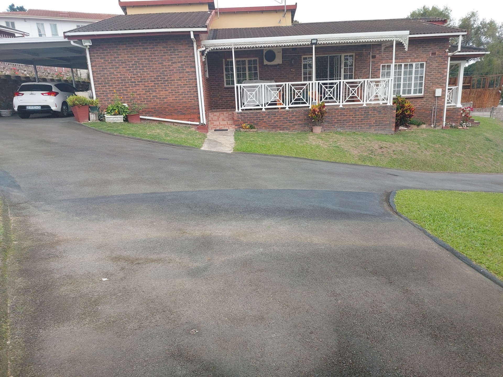 Charming Home In Queensburgh