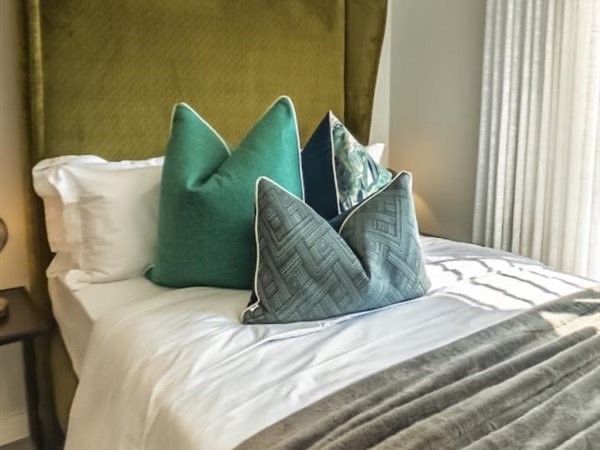 Apartment For Sale in Linbro Park, Sandton