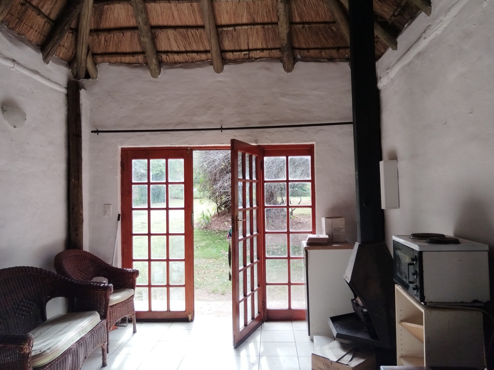 Lock up and Go Unit For Sale in Hogsback