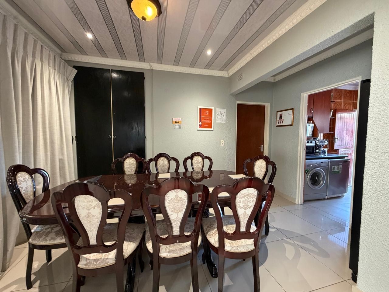 Guest House To Rent in Noordwyk, Midrand