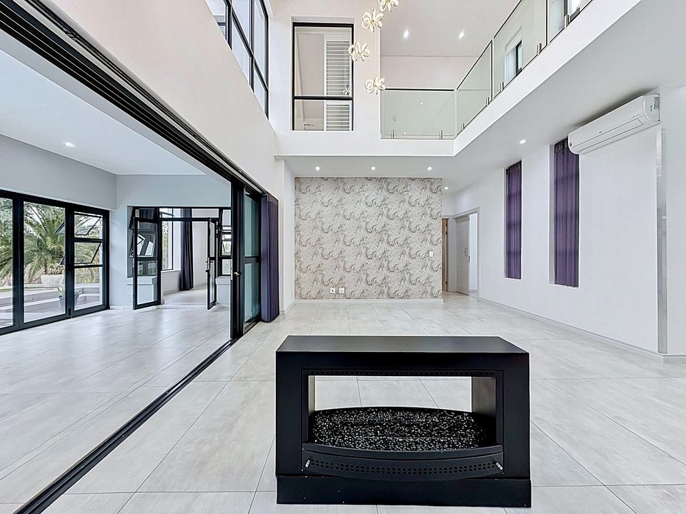 Luxury Modern House To Rent in Waterlake Farm Lifestyle Estate, Pretoria