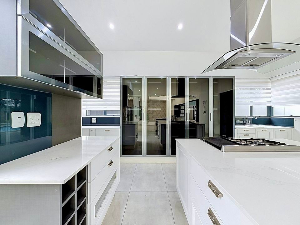 Luxury Modern House To Rent in Waterlake Farm Lifestyle Estate, Pretoria