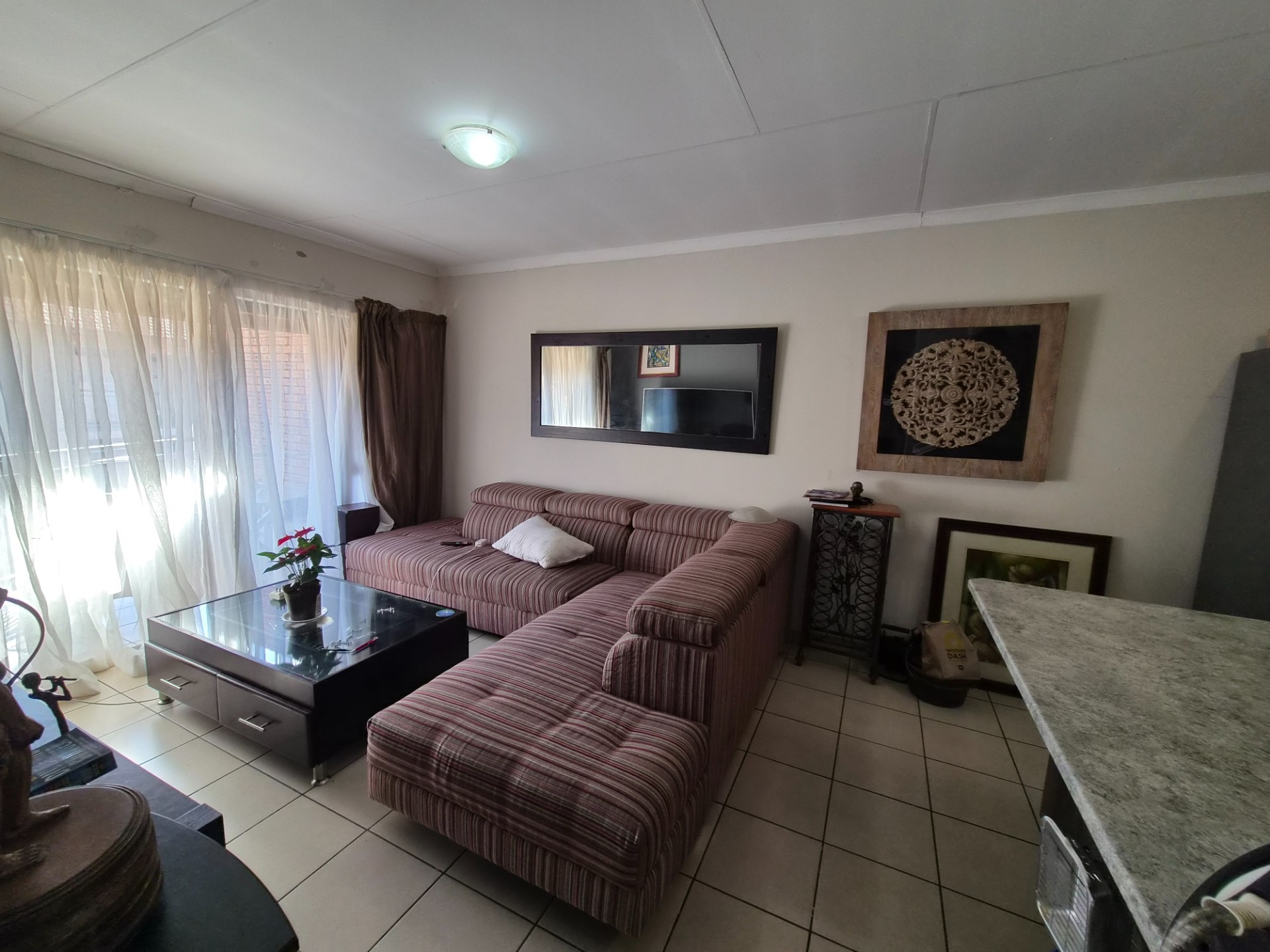 Apartment For Sale in Witfield, Boksburg R750 000.