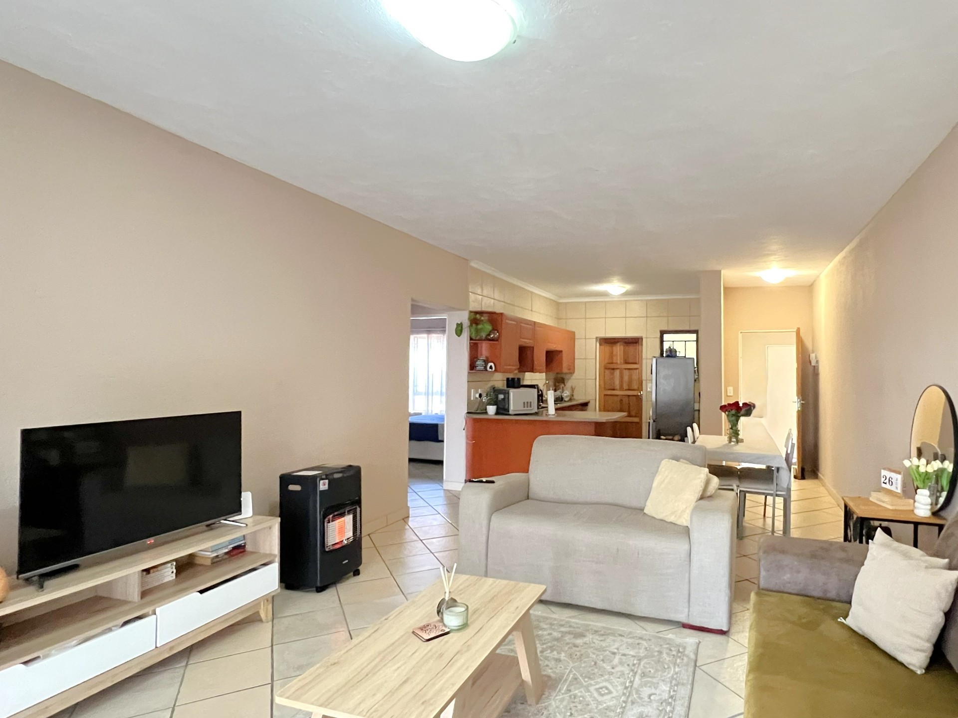 Ground Floor Investment Gem in Stonehenge - Ideal for First-Time Buyers or Investors