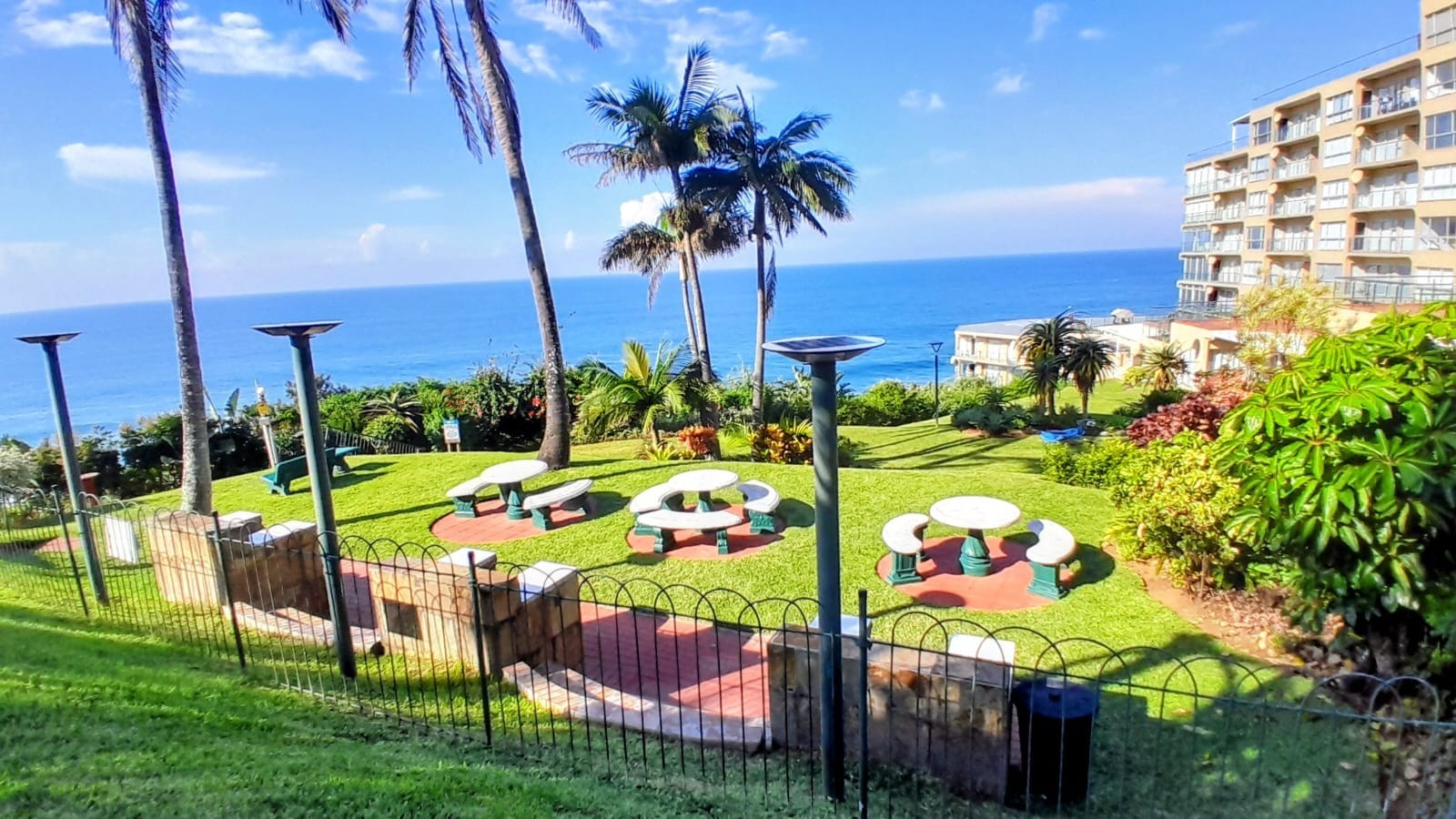 Apartment To Rent in Sheffield Beach, Ballito, KwaZulu Natal
