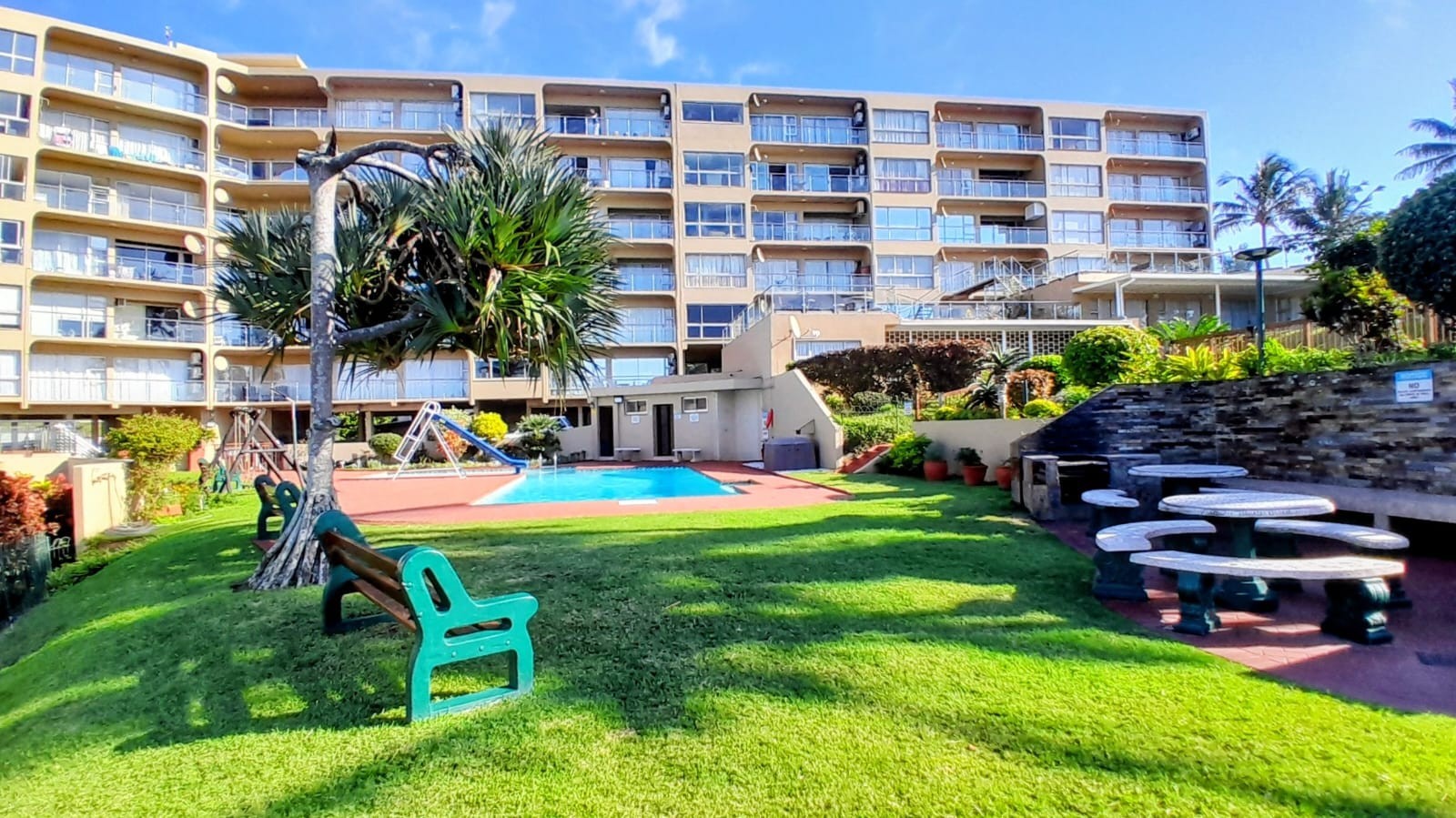 Apartment To Rent in Sheffield Beach, Ballito, KwaZulu Natal