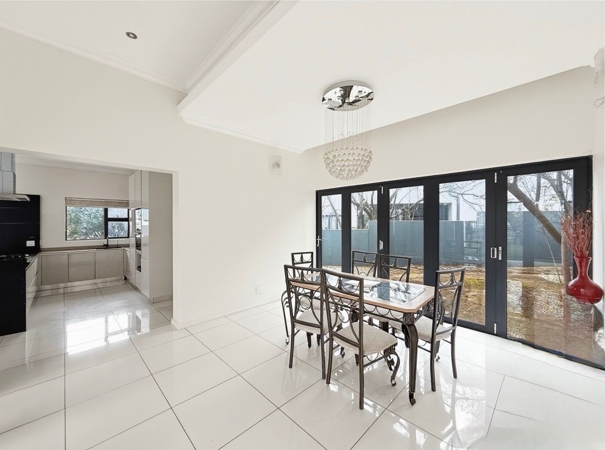Luxurious Four Bedroom Corner Stand Residence in Helderfontein Estate
