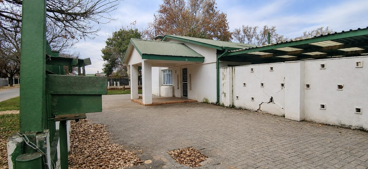 House for sale in Vanderbijlpark SW 1, Vanderbijlpark SW, Vanderbijlpark, 940 m²