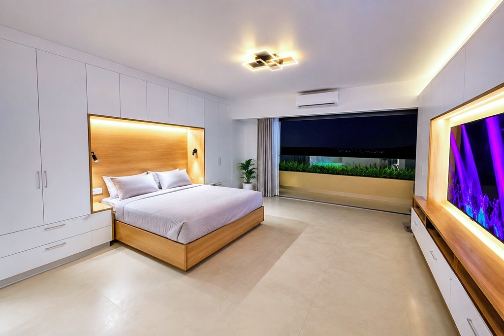 Modern Furnished Studio Apartment on Umhlanga South Beach!