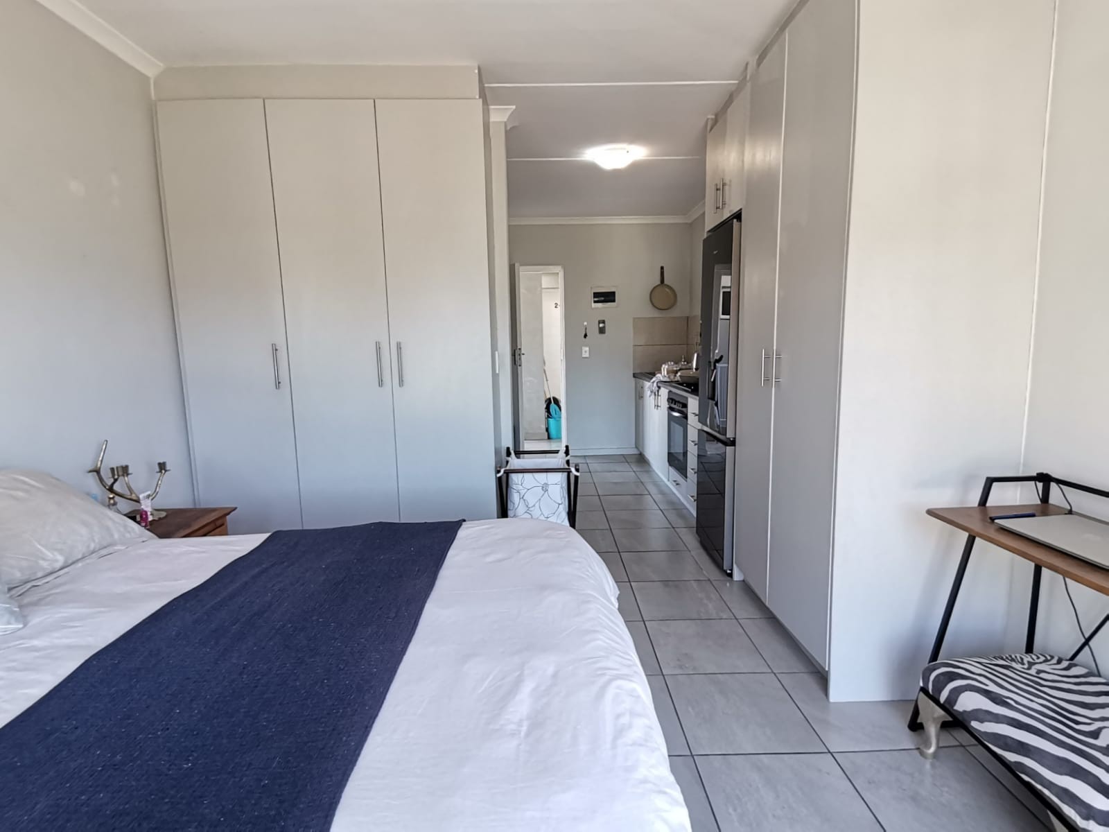 Bachelor Apartment Under Offer in La Vie Estate, Paarl