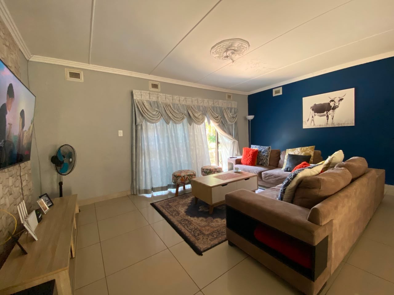 Spacious 3 Bedroom Family Home with Income-Generating Cottage for Sale in Bellair - Only R900,000