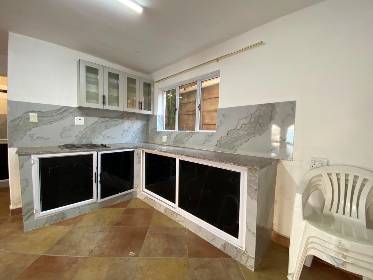Modern 2 Bedroom Apartment to Let in Bluff - Water Included | R7,500 per Month