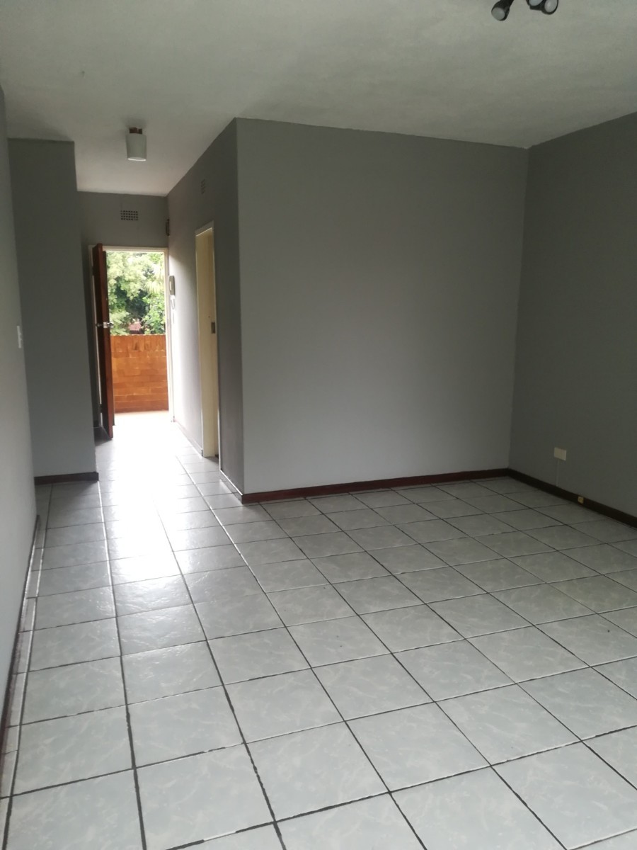 Apartment for Sale in the Boomed off Area of Croydon