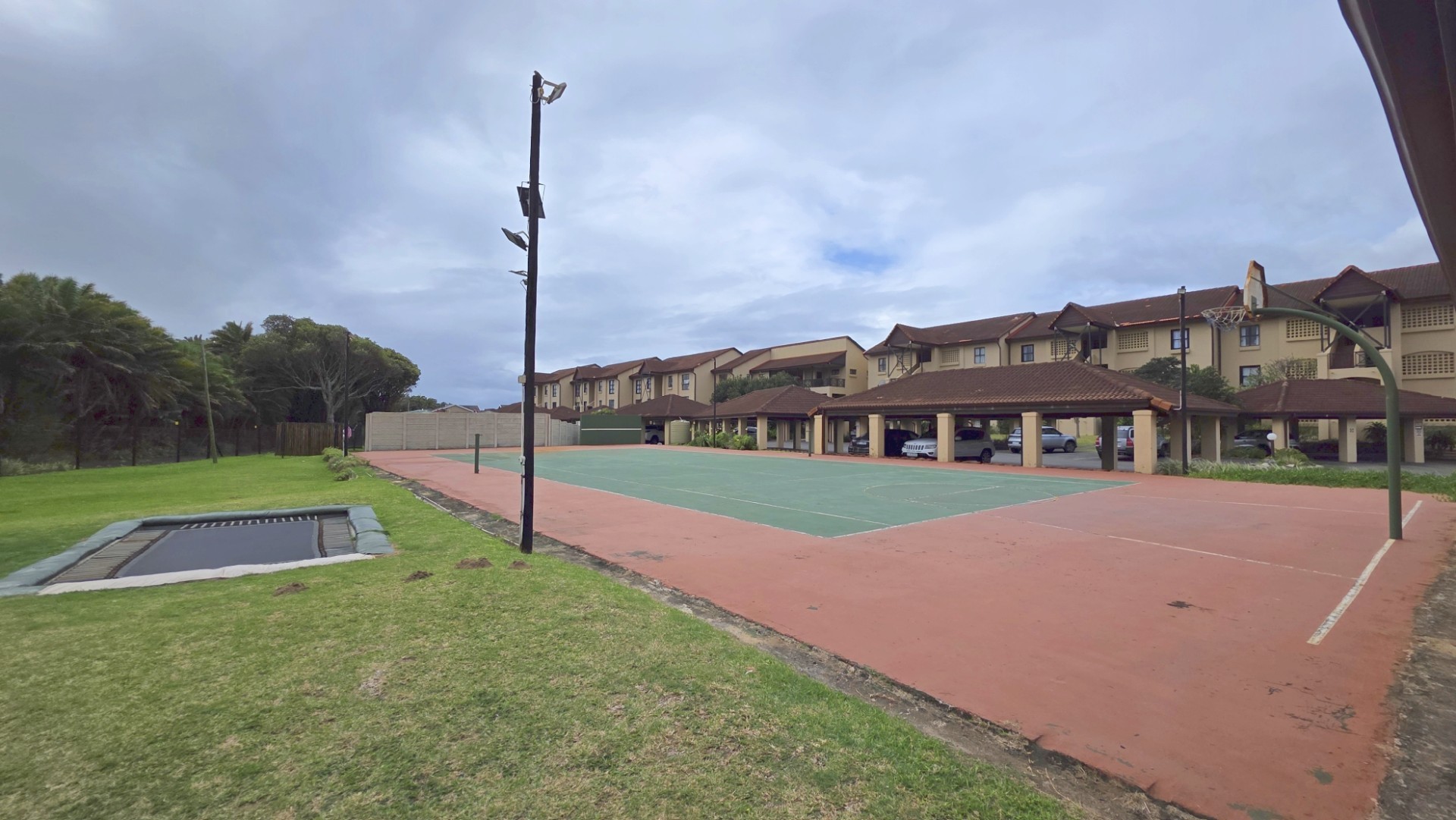 Spectacular 3 Bedroom. 2 Bathroom Beachfront Apartment For Sale in Pristine Complex in Shelly Beach