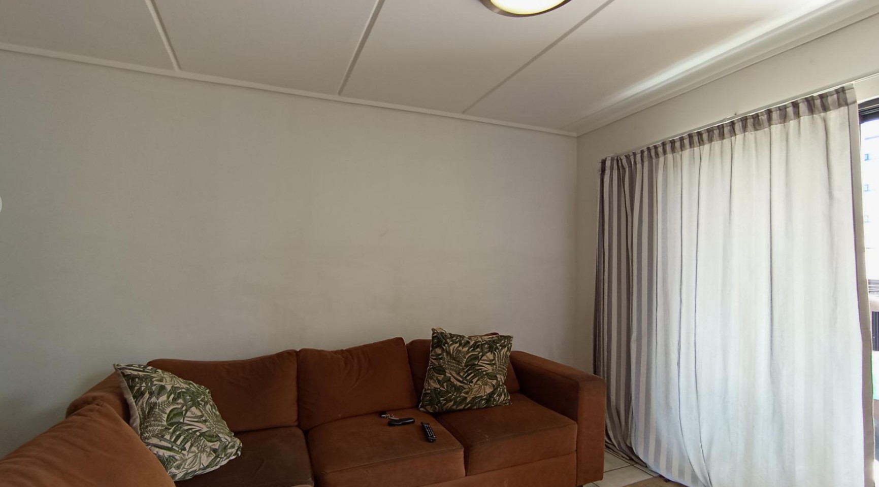 Apartment For Sale in Linbro Park, Sandton