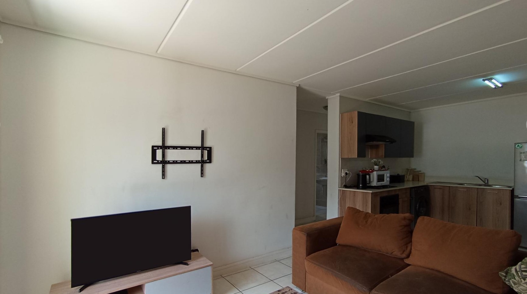 Apartment For Sale in Linbro Park, Sandton