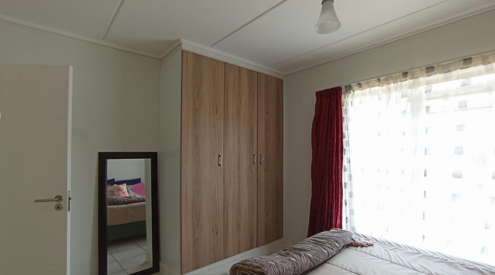 Apartment For Sale in Linbro Park, Sandton