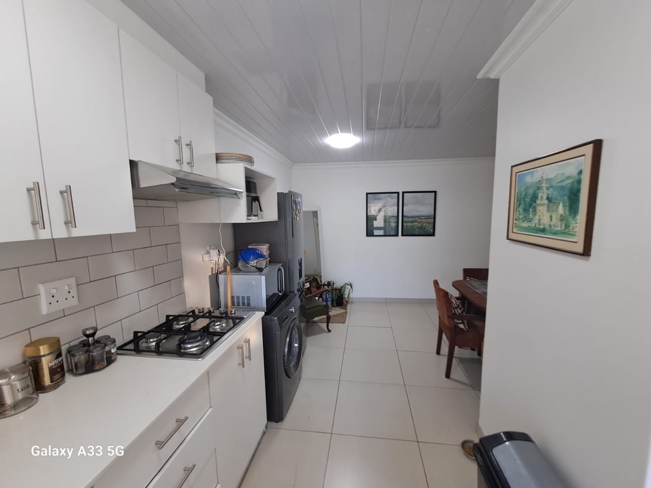 INCOME-GENERATING INVESTMENT PROPERTY WITH MULTIPLE DWELLINGS Ottery Cape Town