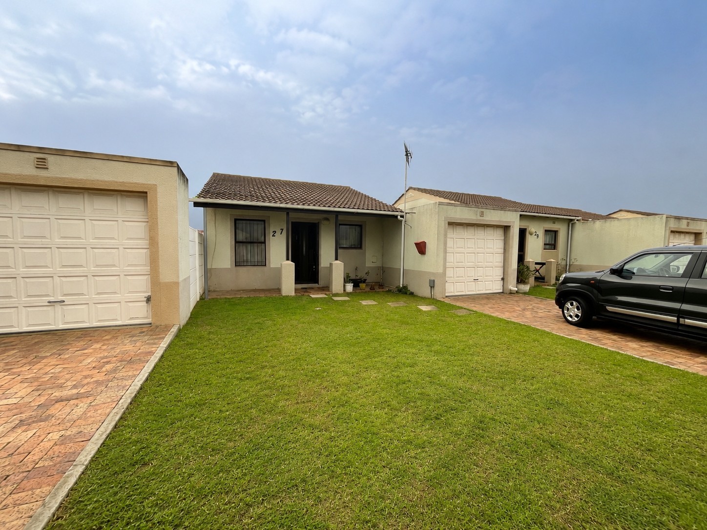 House For Sale in Victoria Park, Somerset West