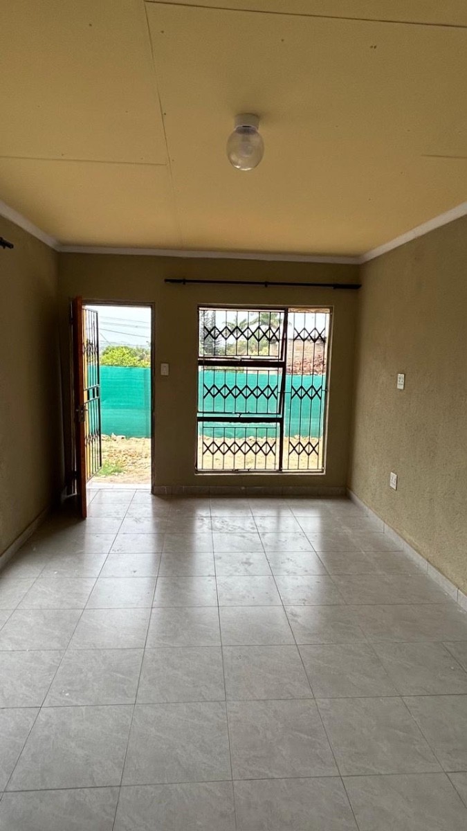 Apartment To Rent in Schoemansdal - Kamatsamo Matsamo Mpumalanga
