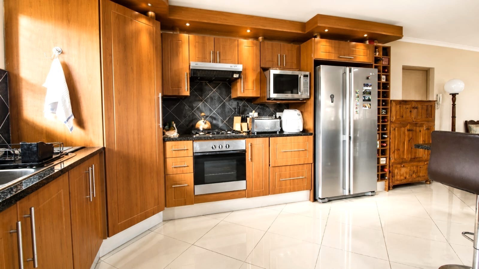 House for sale in Noorsekloof, Jeffreys Bay, 242 m²